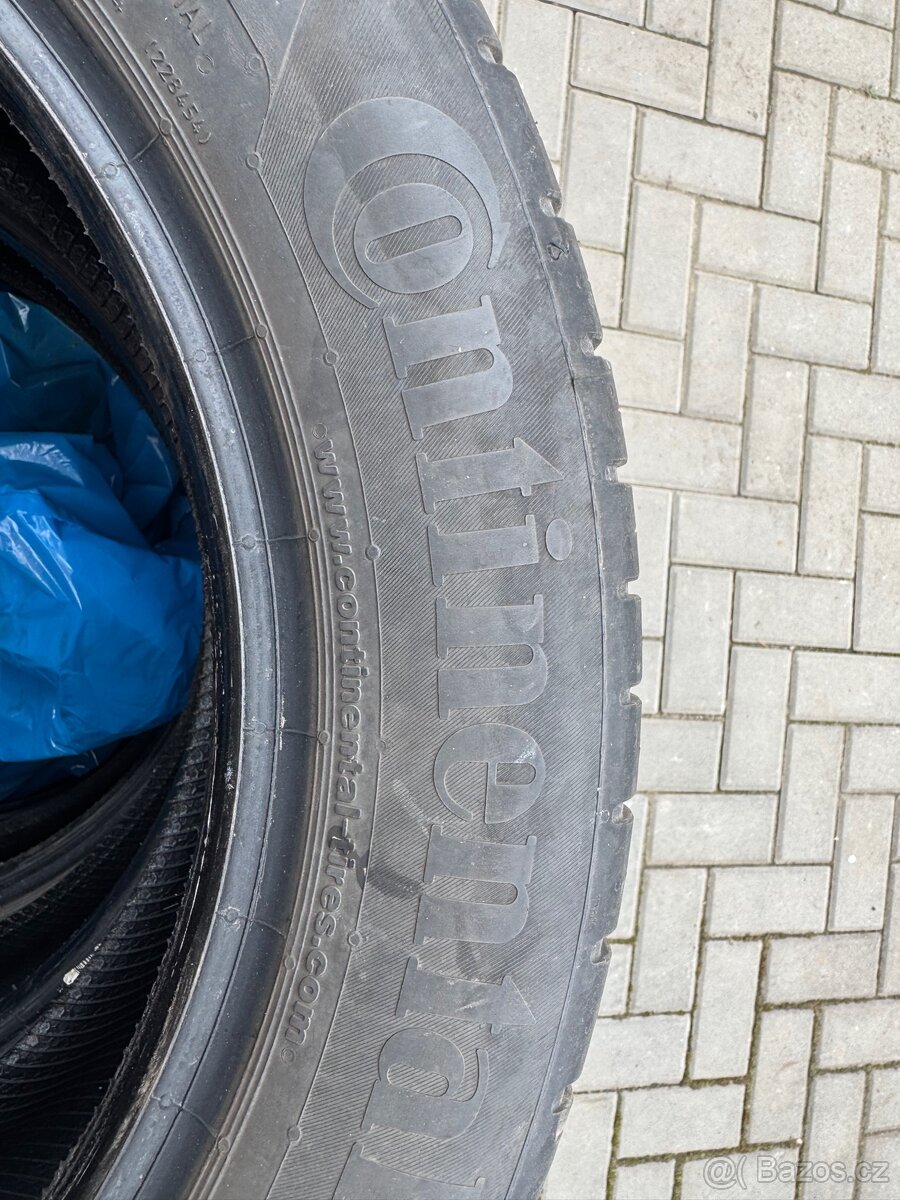 Pneu letní 215/55/17 Continental - 7