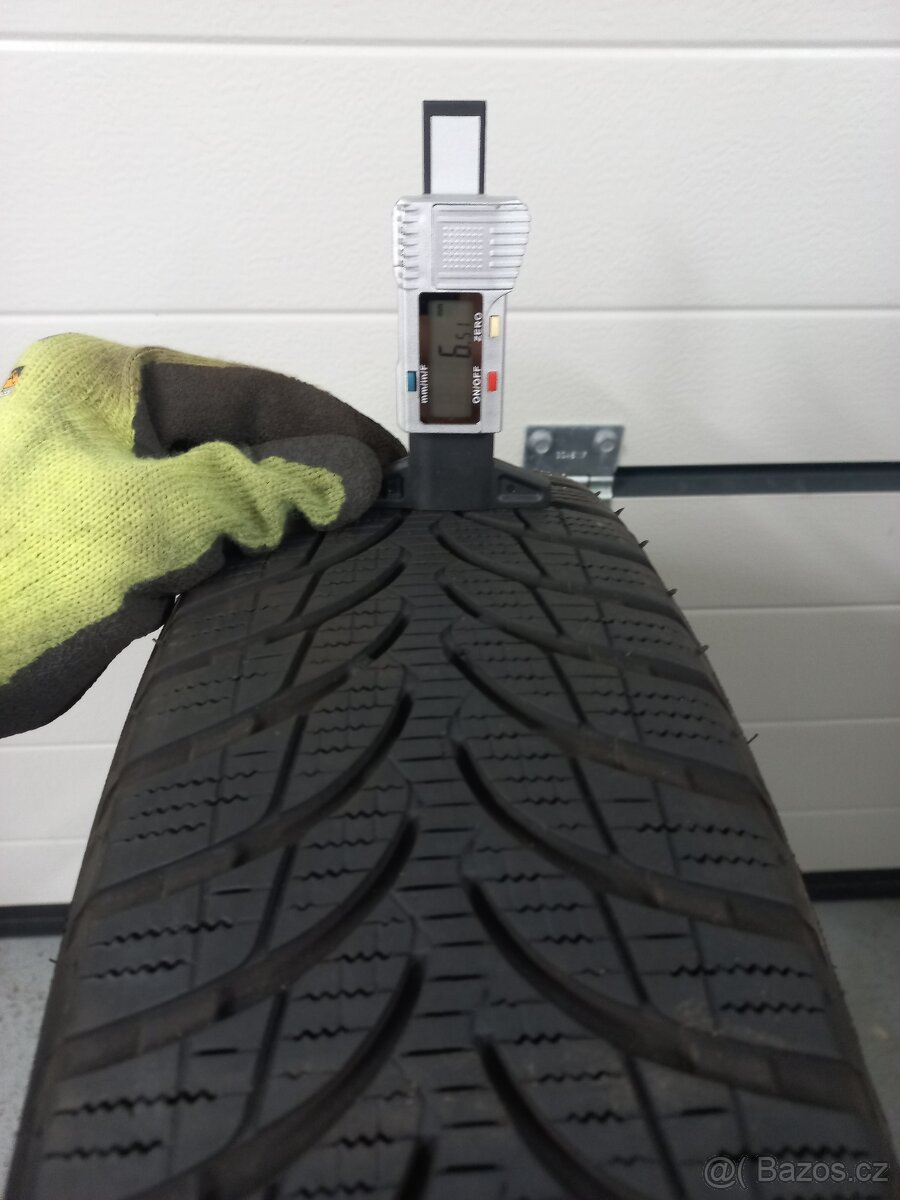BMW i3 zimní sada Styling 428 DOT 23/22 pneu 155 70 19 6 mm - 7