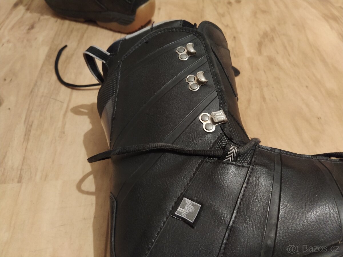 Snowboardové boty STUF 280cm EU 43–44 UK 9 - 7