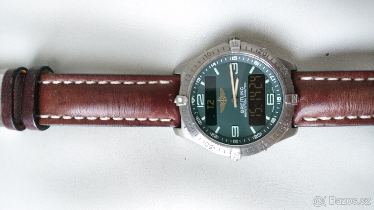 Luxusní hodinky Breitling Aerospace Professional Ref.E56062 - 7