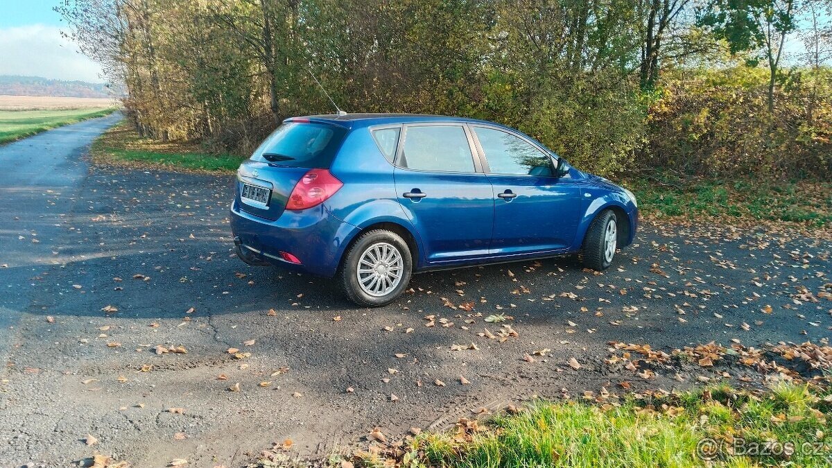 kia ceed 1,4 16V -107tis.km - 7