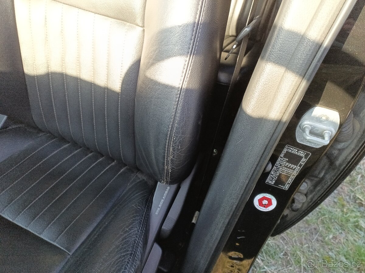 Toyota Corolla verso II - kožený interiér - 7