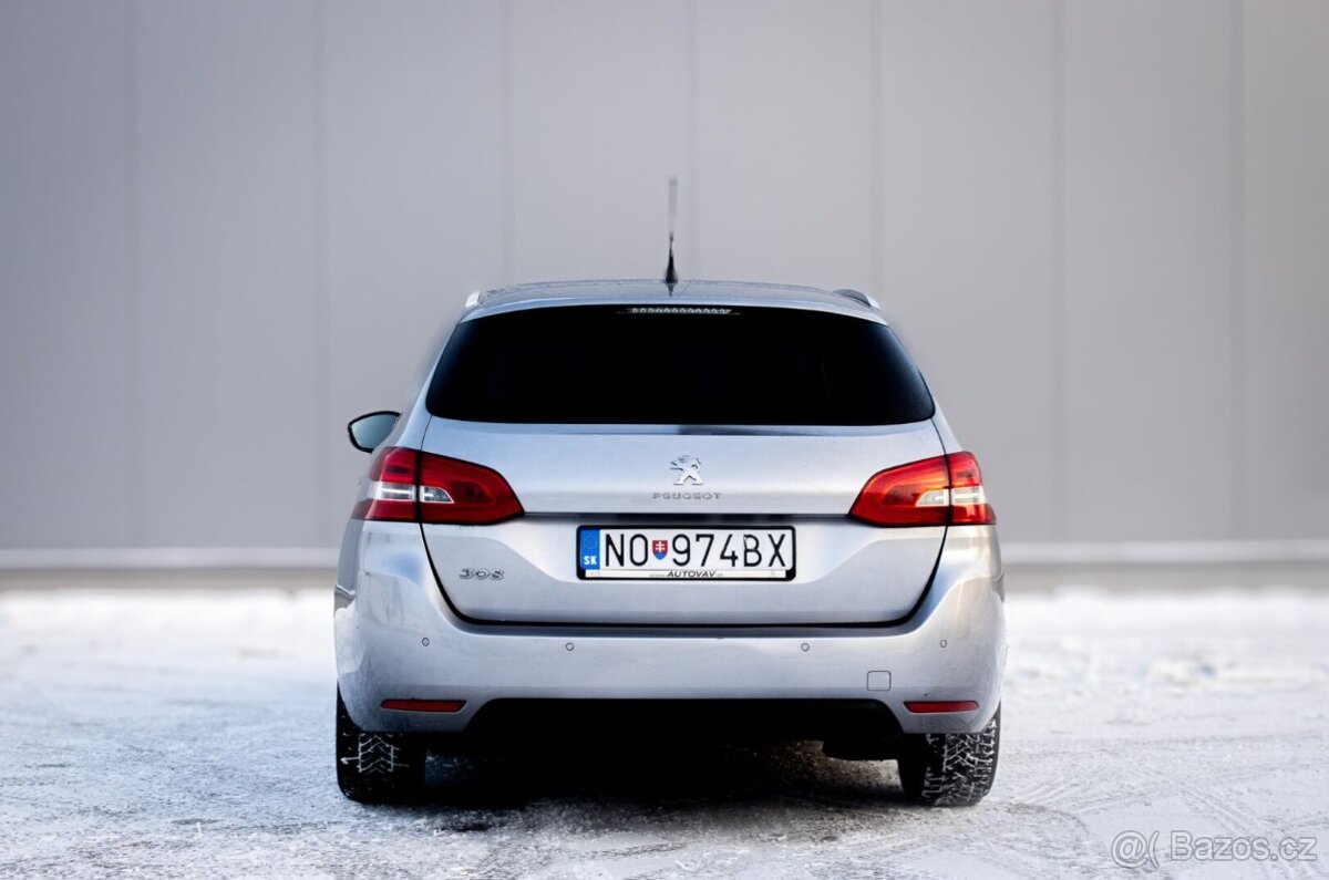 Peugeot 308 SW - 7