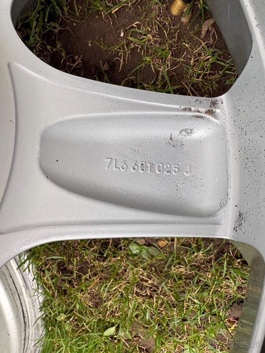 VW T5 original disky 7,5Jx17 et 55 - 7