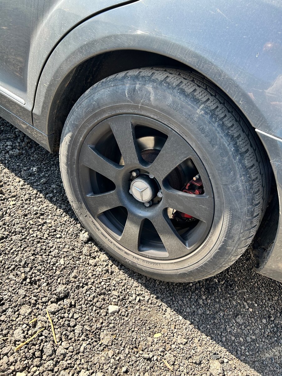 Mercedes w221 . 4 matic. 320 cdi - 7