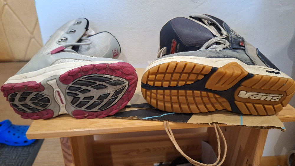 Dětské SNB prkno a 2 x boty - 7