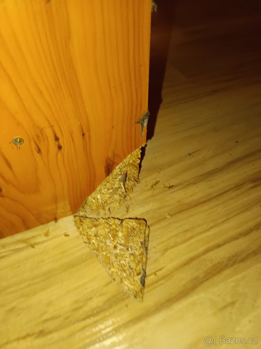 Velká šatní skříň. - 7