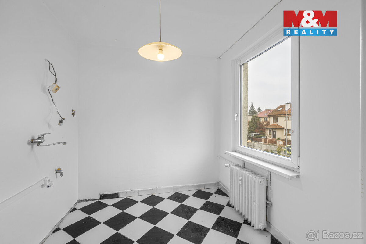 Prodej bytu 3+1, 58 m², Praha, ul. Ostružinová - 7
