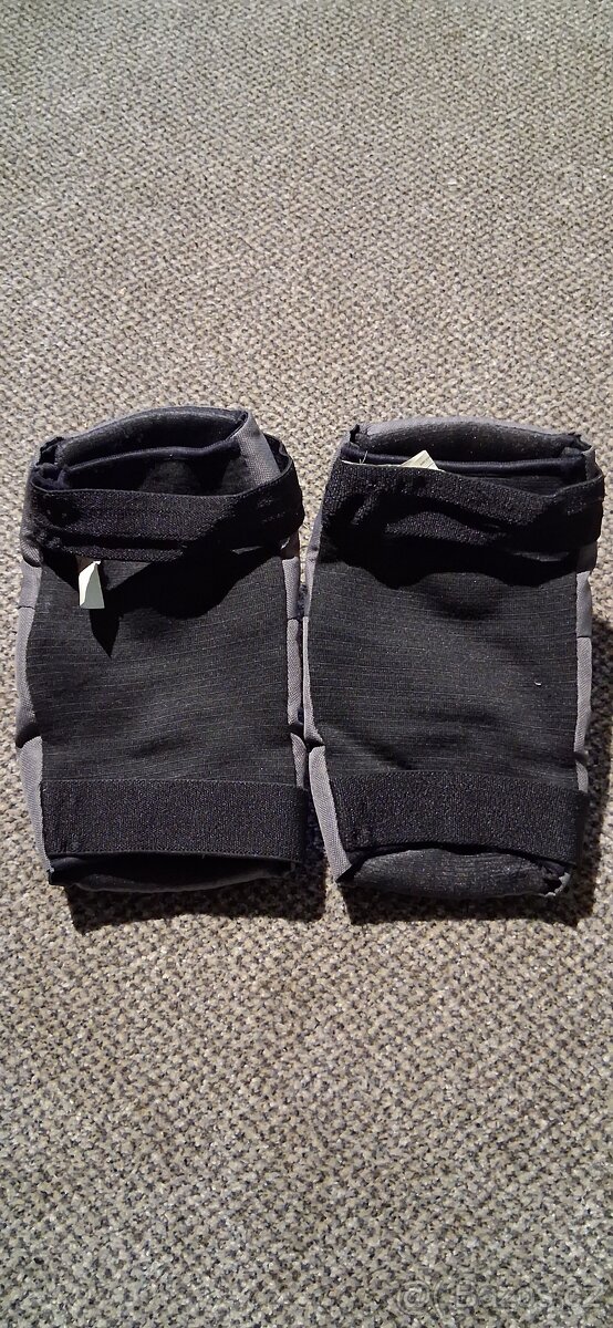 Chrániče na in-line brusle Bauer - 7