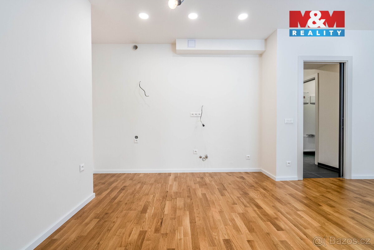 Prodej bytu 3+kk, 79 m², Praha, ul. Na Farkáně III - 7