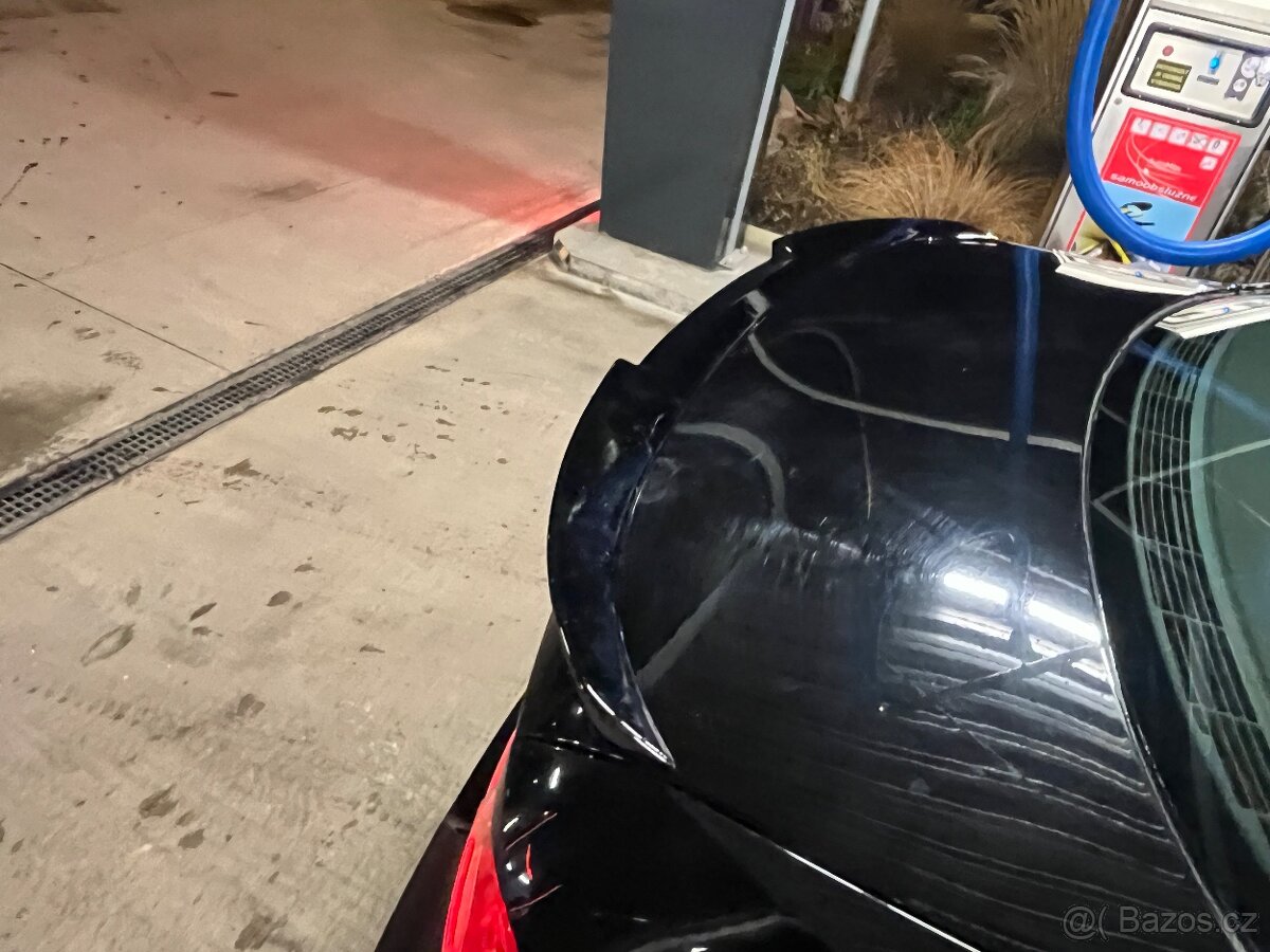 BMW e90 320d facelift - 7