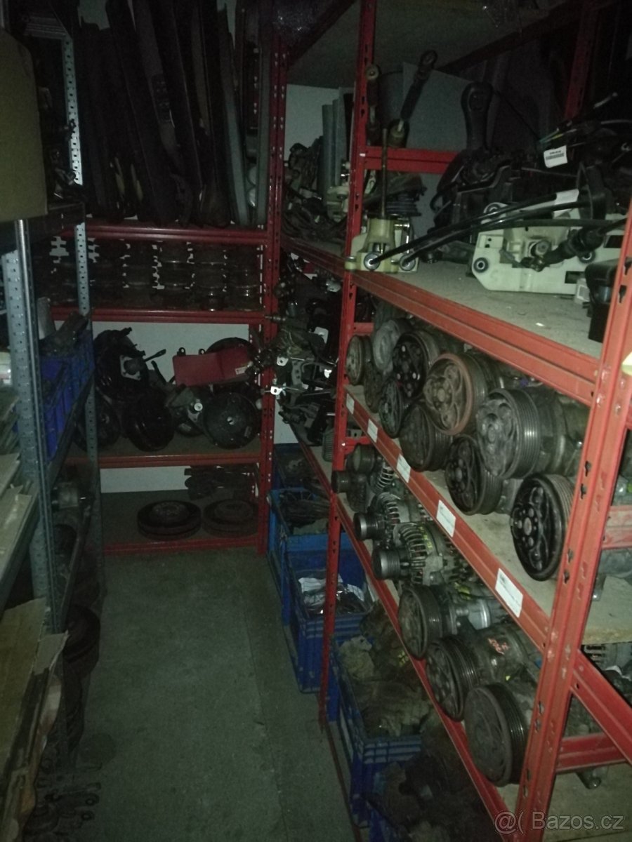 MNOHO POUŽITÝCH VOLVO DÍLŮ NA MODELY 850,S - 7