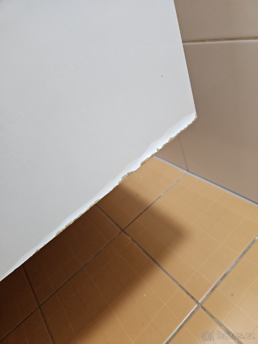 Umyvadlo se skříňkou - 7