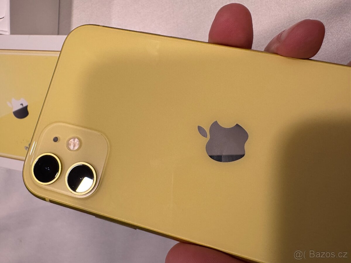 iPhone 11 64GB Žlutý - 7