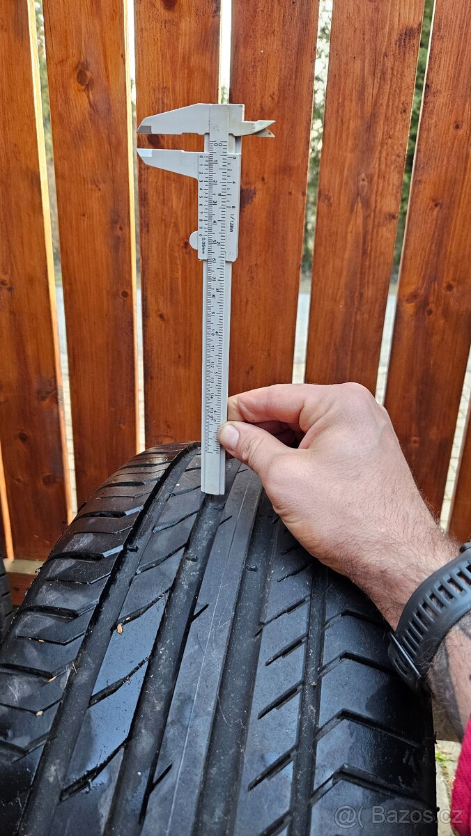 4ks Letni Continental 235/45 R18 - 7