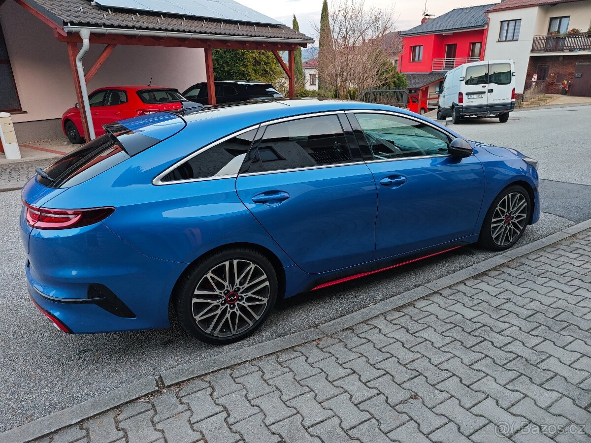 Kia Proceed GT - 7