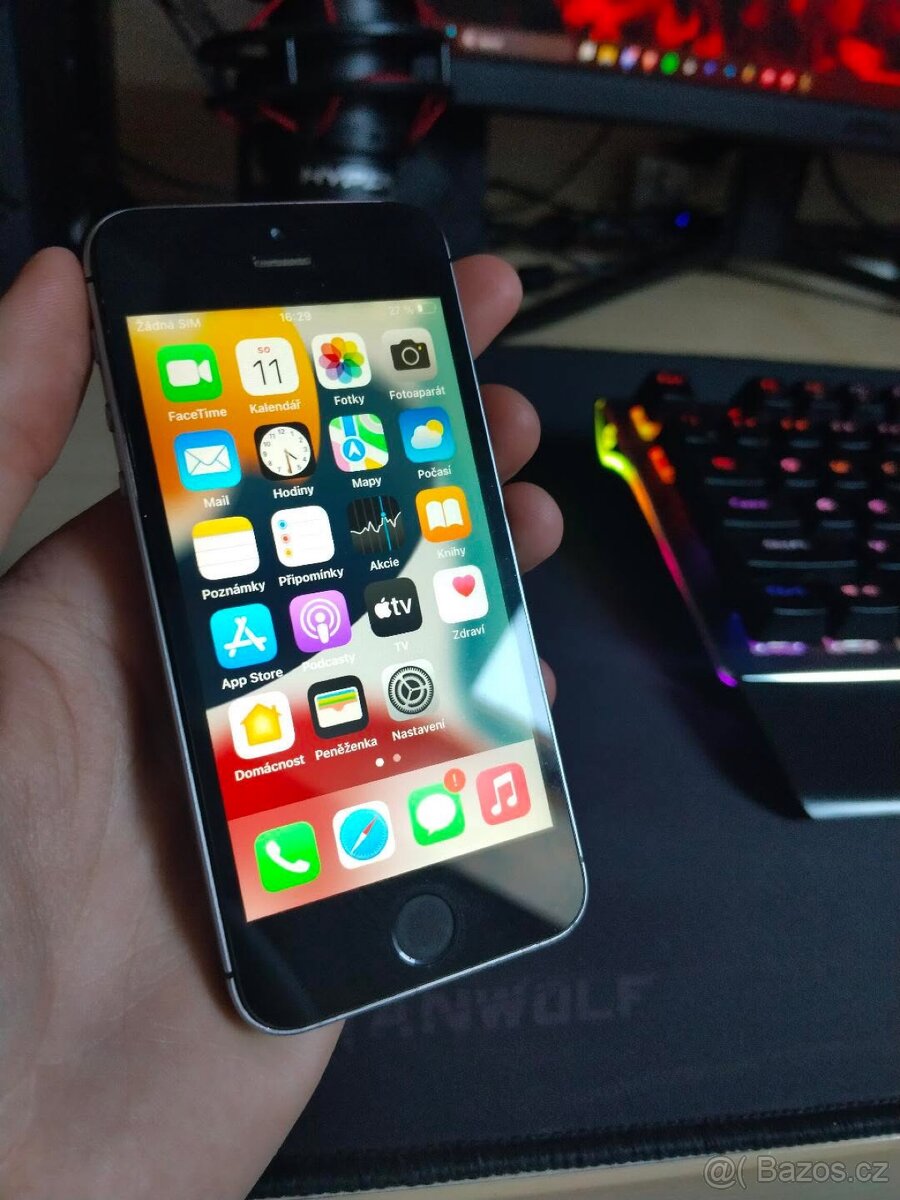 Iphone SE 2016 - 7