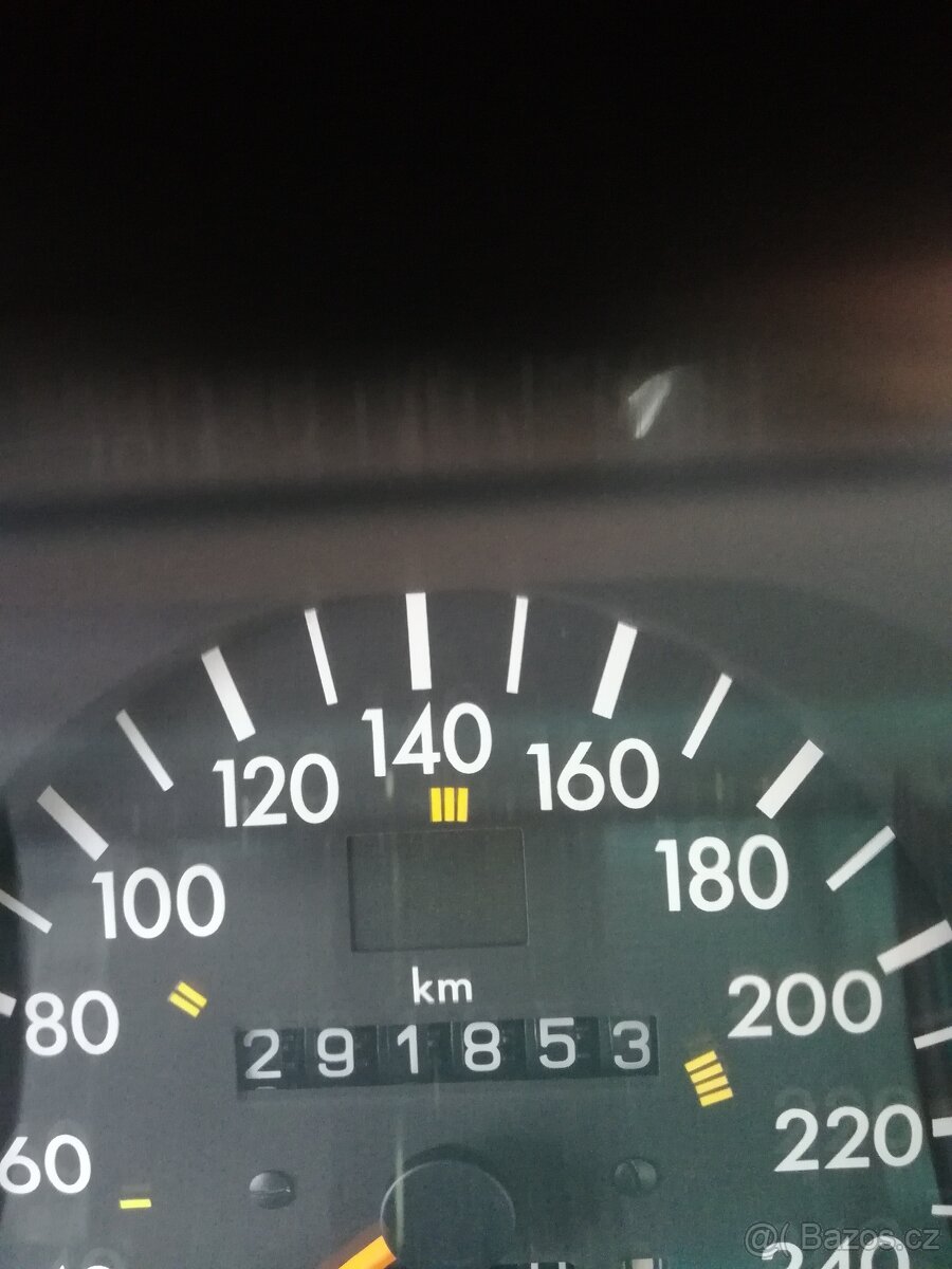 Mercedes 280 E třídy kombi, automat, sedan - 7