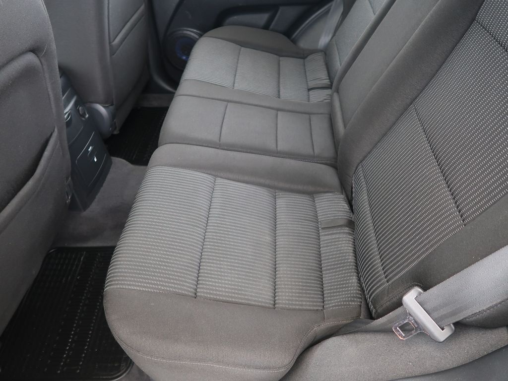 Kia Sorento 2.5CRDi,125kW,Manuál,4x4 - 7