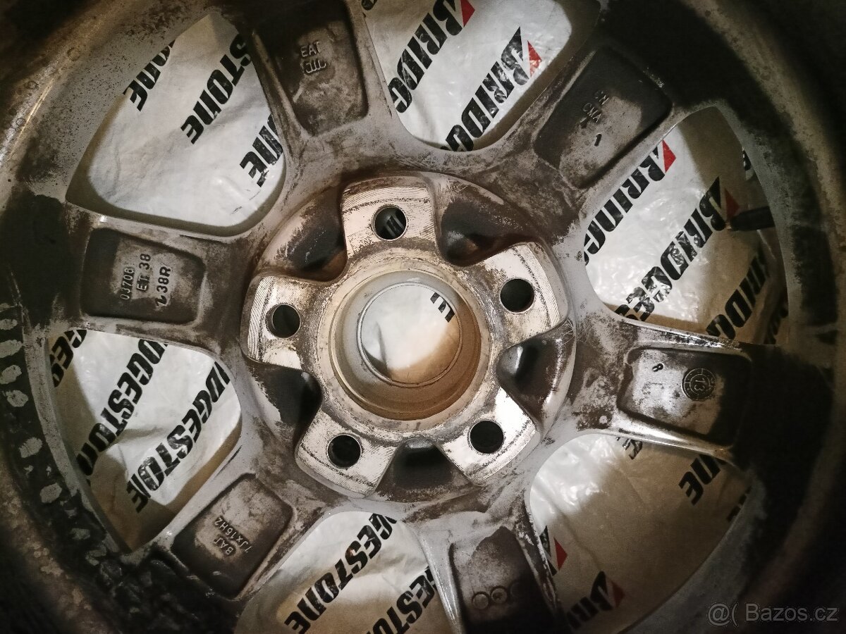 Lité disky 7Jx16H2 z Passatu B5,5 - 7