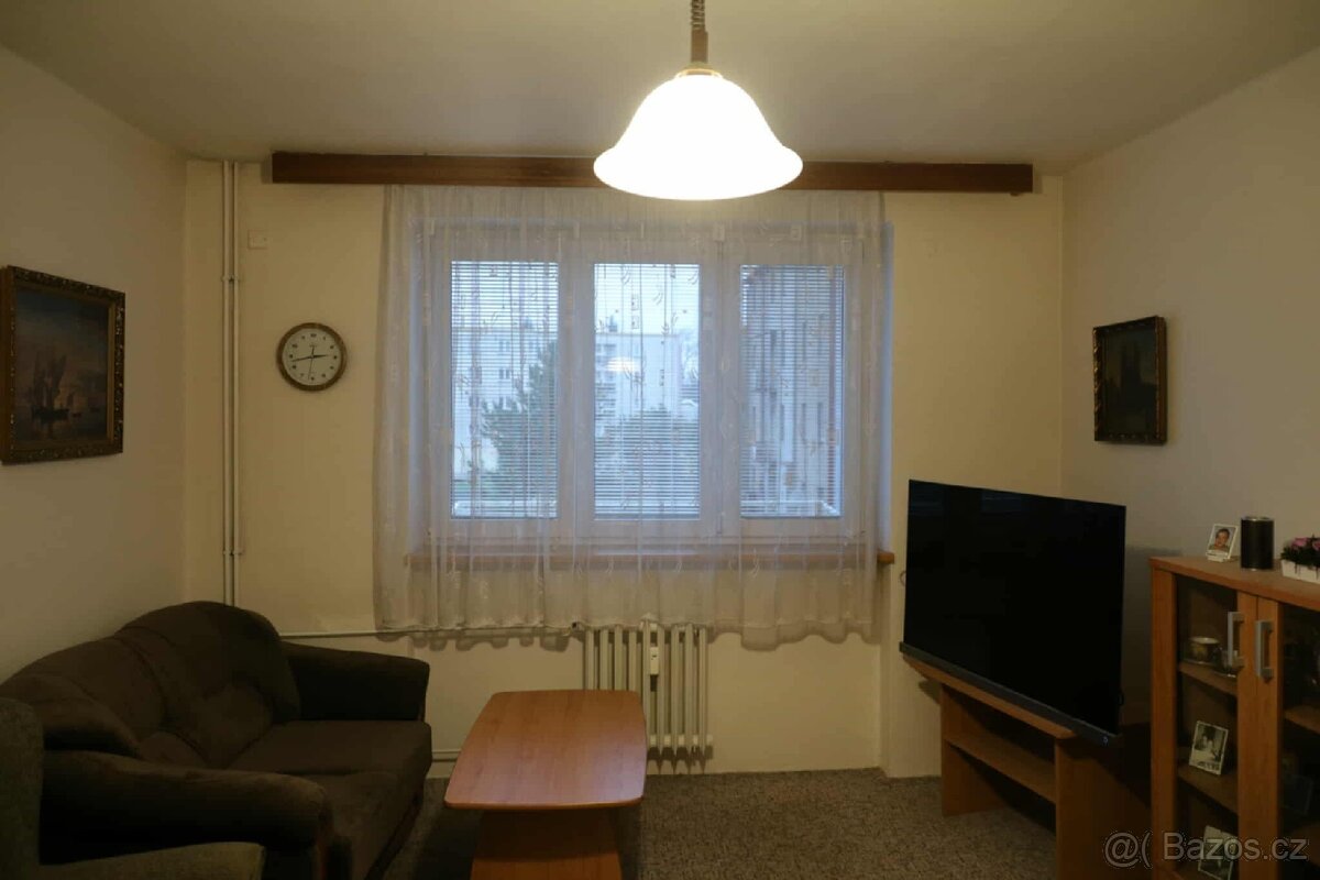 Prodej bytu 2+1 v Pardubicích - 7