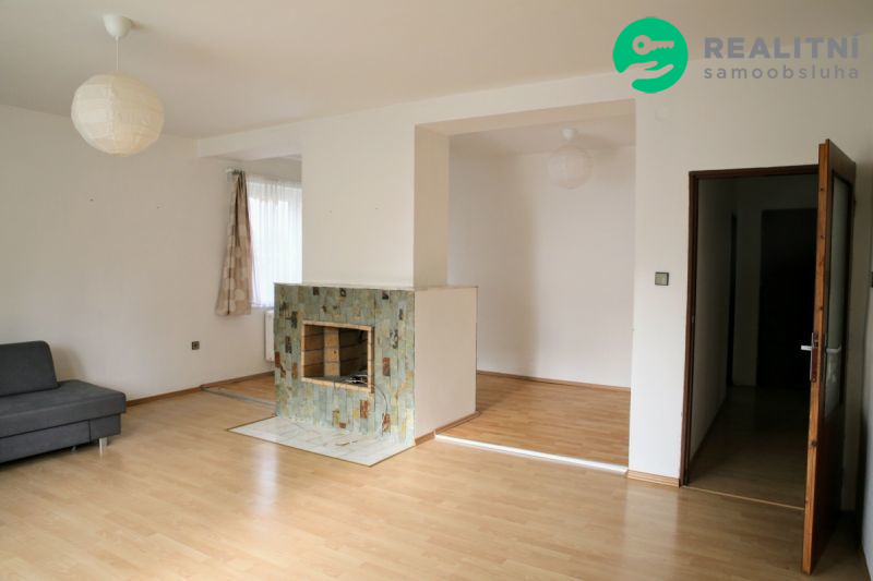 Vícegenerační vila u Prahy – domov i investice s... - 7