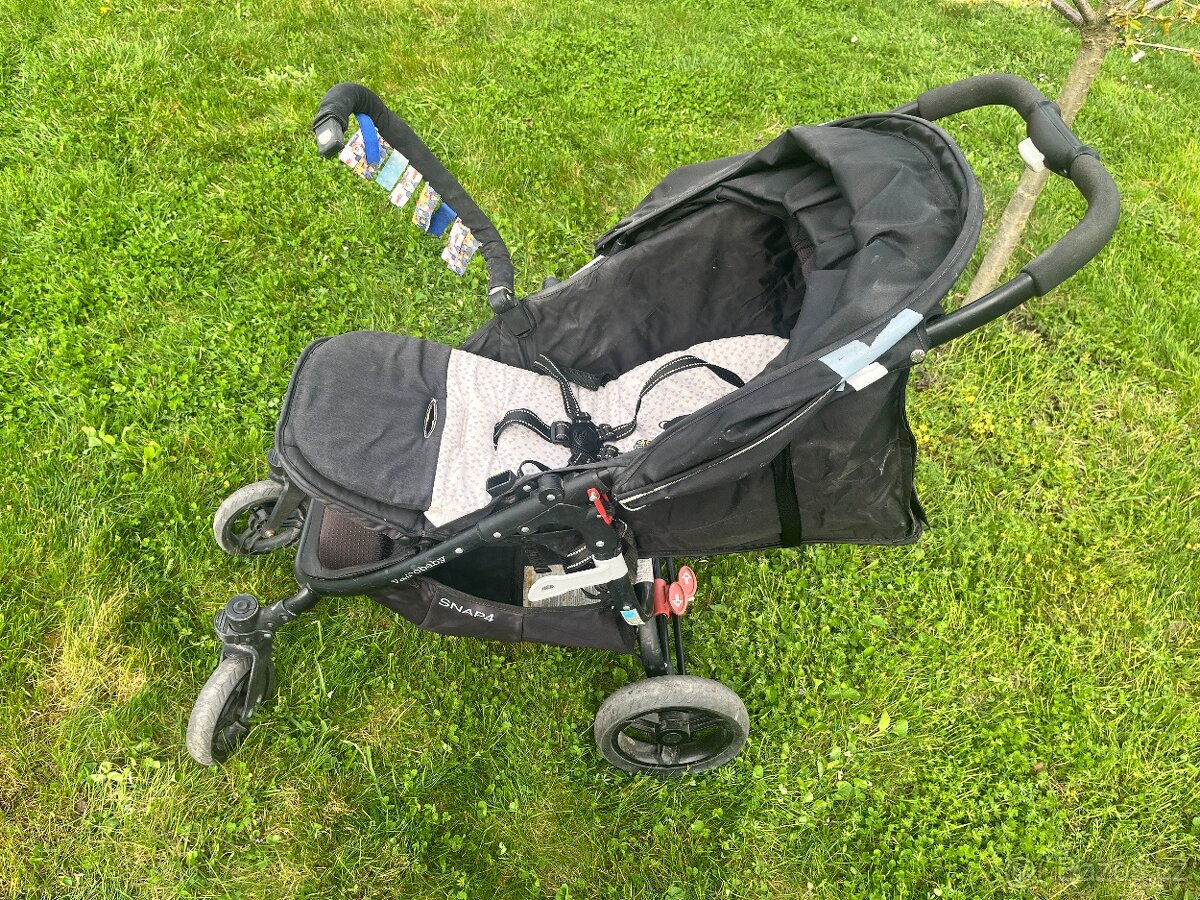 Sportovní kočárek VALCO Snap 4 – lehký, skladný, pohodlný - 7