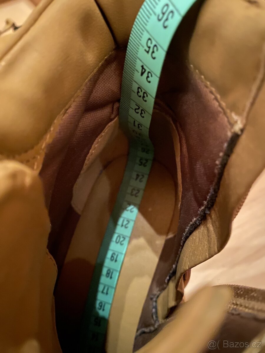 Dámské boty kotníkové vl.38 - 7