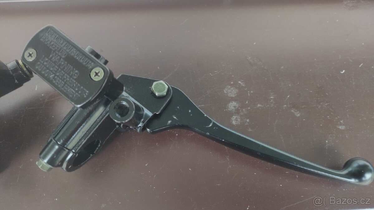 Pumpa hydraulicke spojky a predni brzda - 7