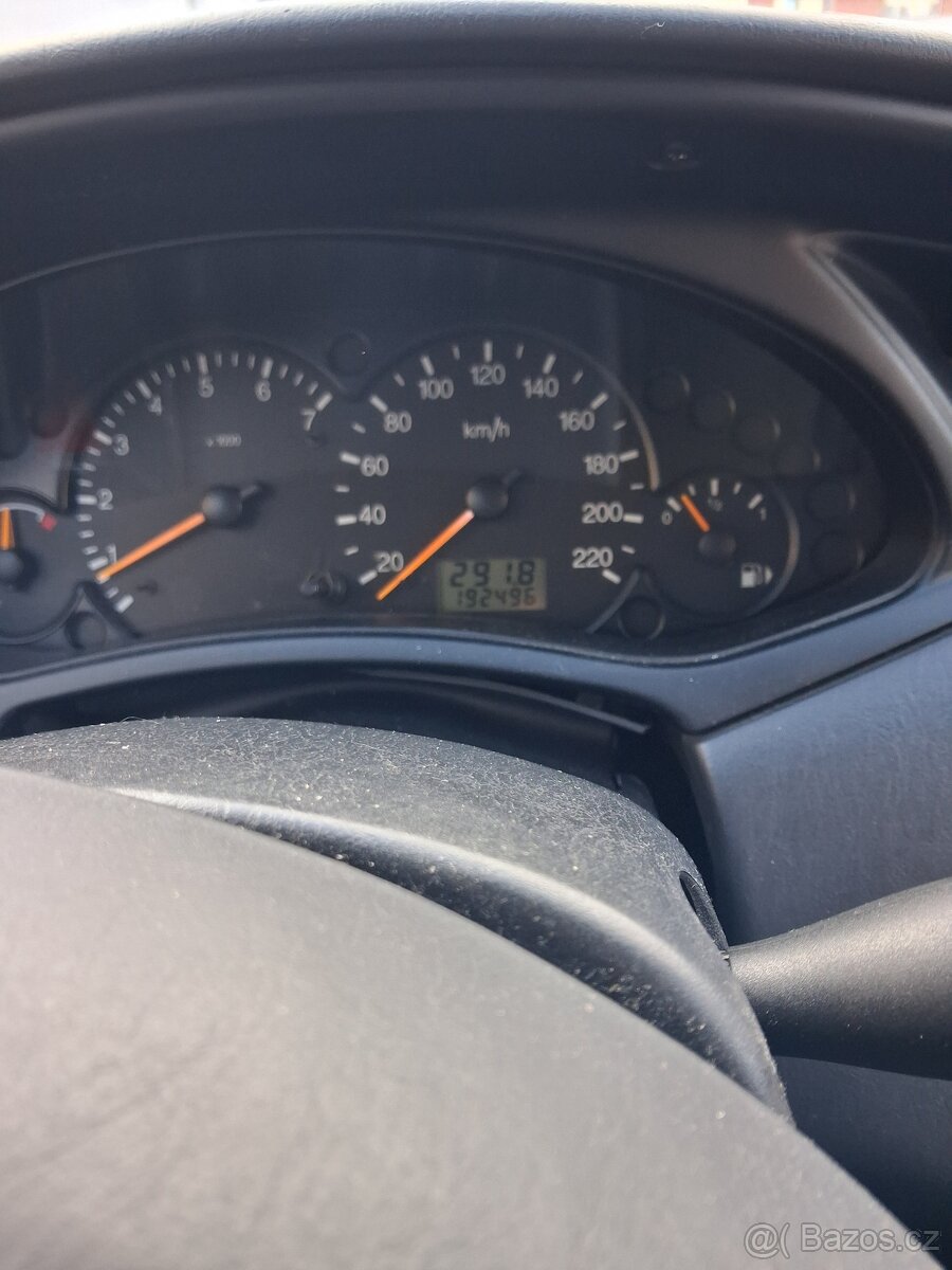 Ford focus 1.4 - 7