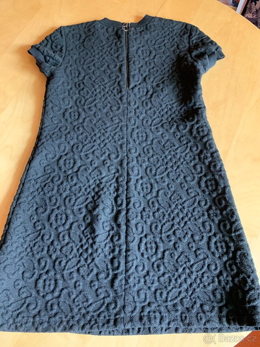 černé šaty zn. Zara - vel. M - 7