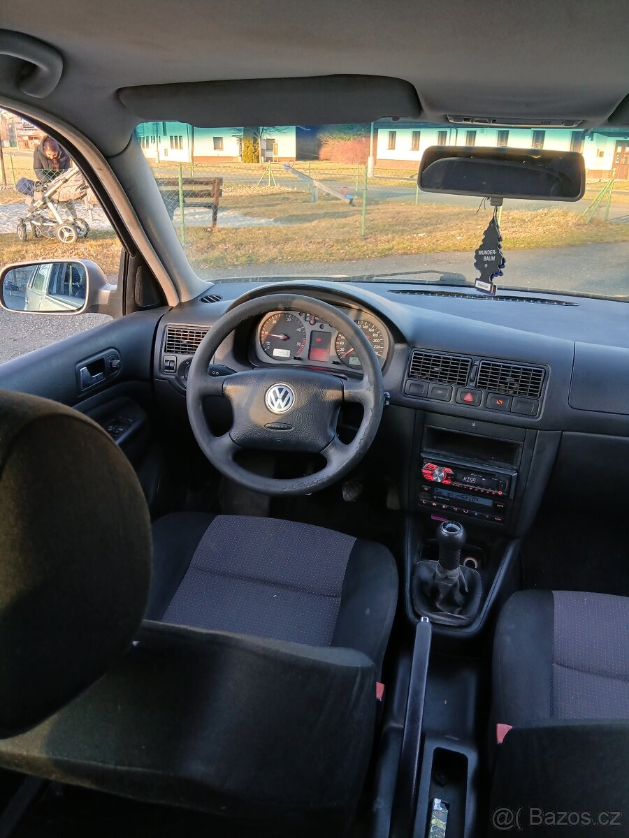 Volkswagen golf IV - 7