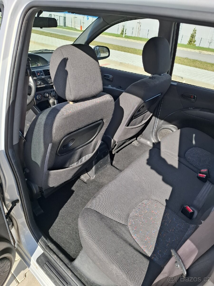 Hyundai Matrix 1.5 CRDI - 7