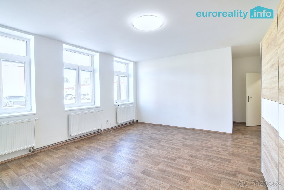 Pronájem bytu 1+1, 62m² - 7