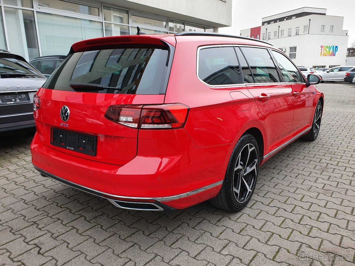 VW Passat B8 GTE Variant 1.4TSI 160kW DSG - záruka Autodraft - 7