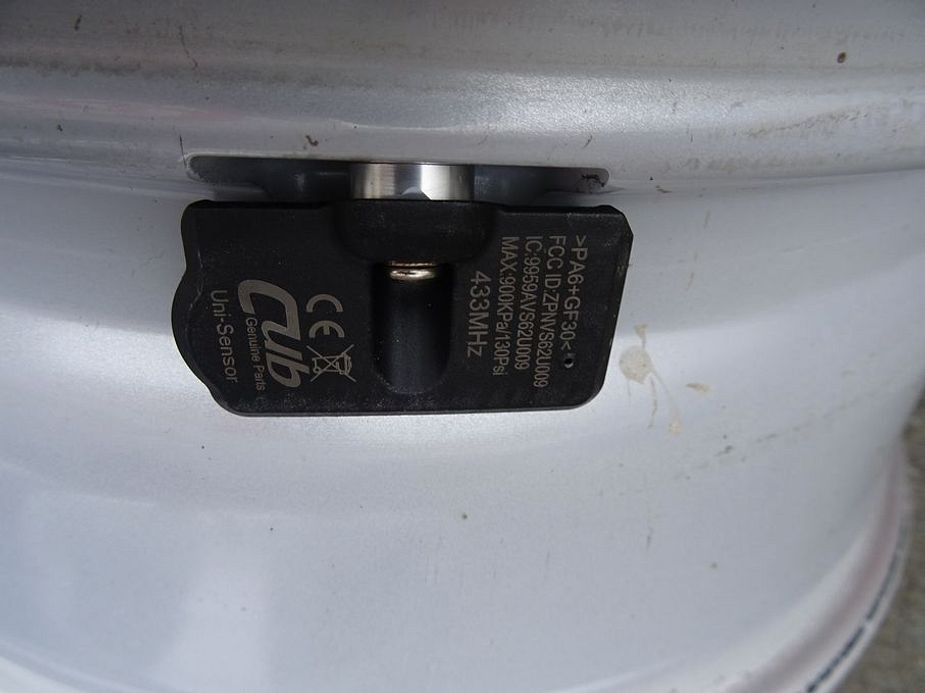 Alu disky na Opel 17",rozteč 5x115, ET 43, šířka 7J - 7