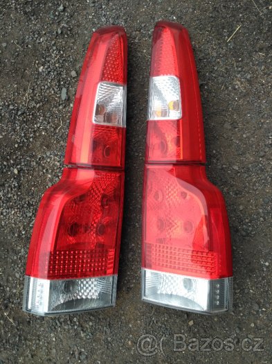 Volvo V70 2.4 D5 - náhradní díly - 7