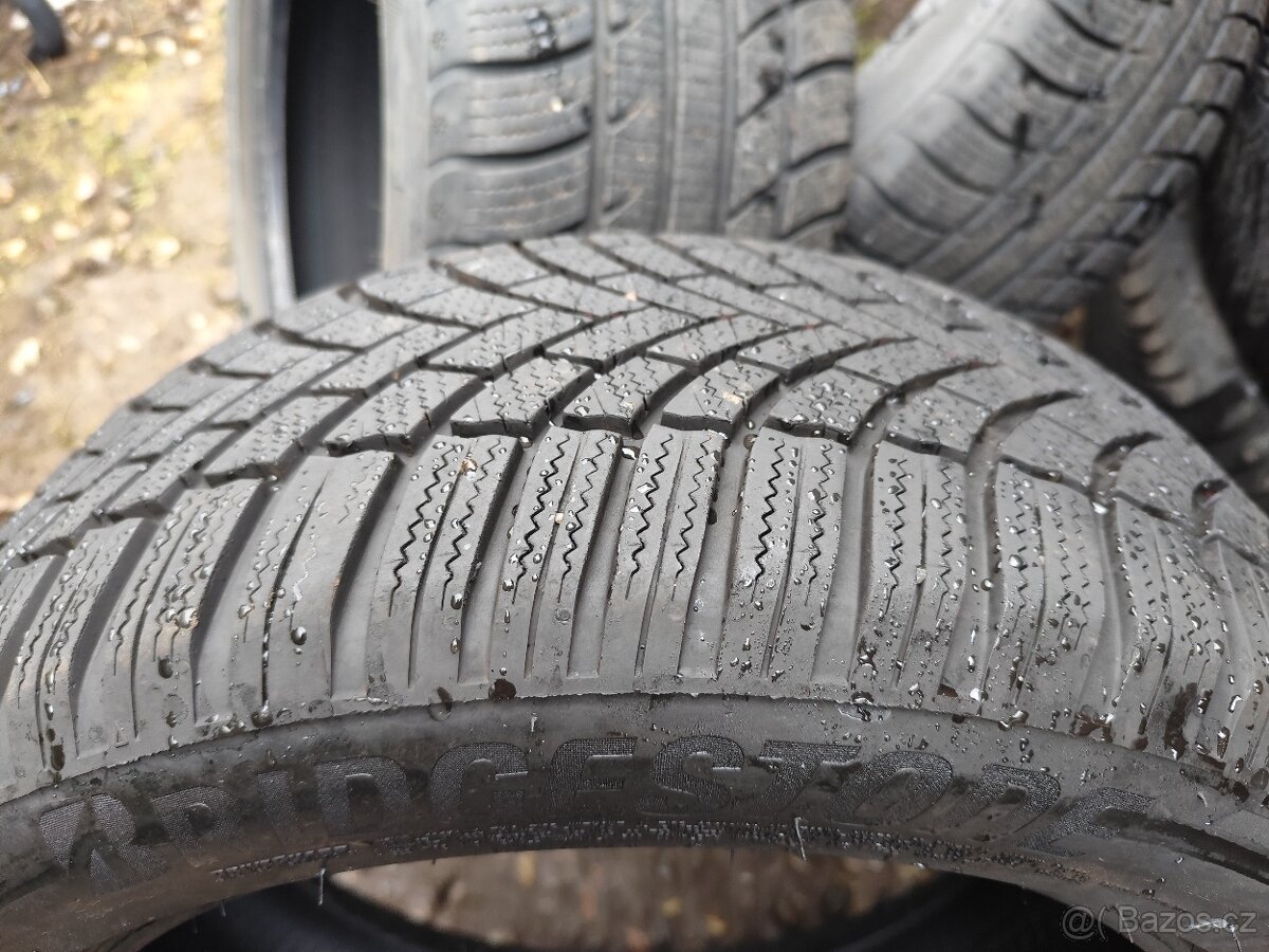 Zimní pneu 225/50/17 - 7