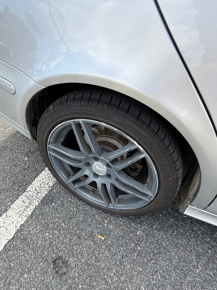 Mercedes-Benz E W211 3.2CDI AVANDGARDE - 7