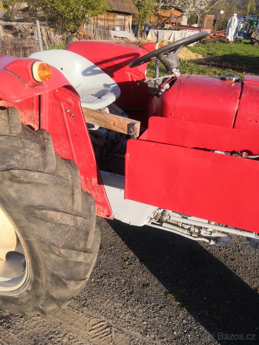 Zetor 3011 - díly - 7