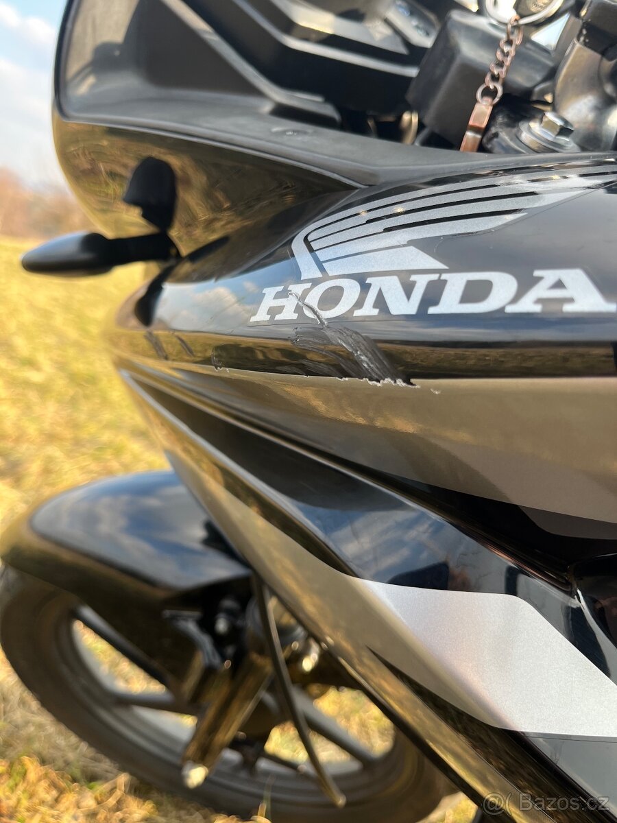 Honda CBF125 - 7