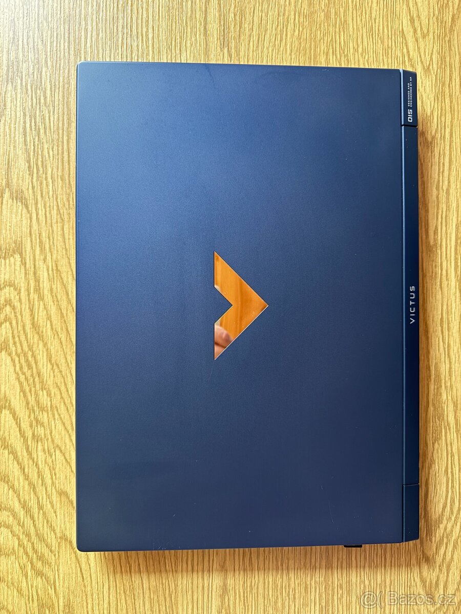 HP Victus 15 – i5-12500H / RTX 4060 / 16 GB RAM / 1 TB SSD – - 7