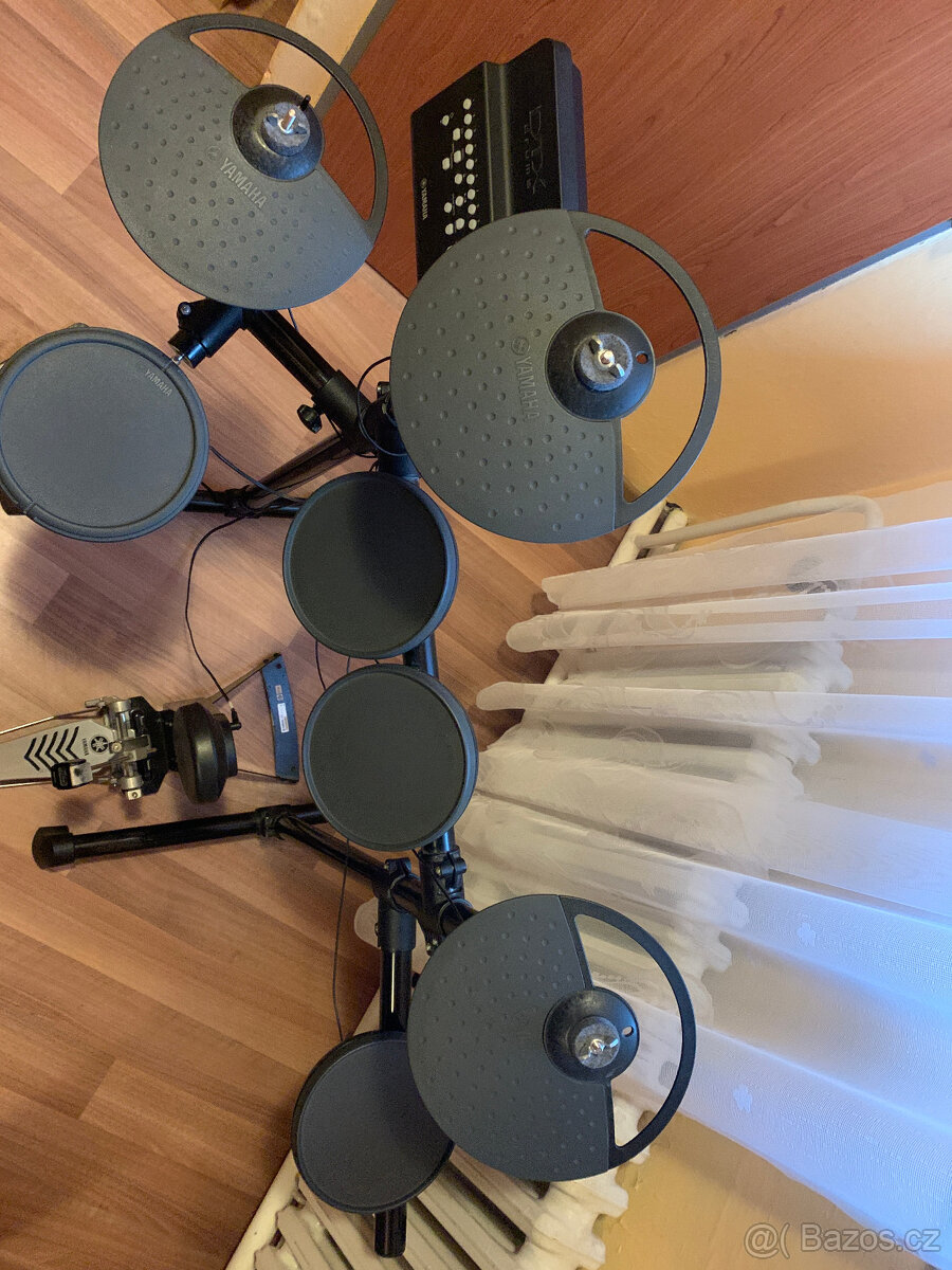 Elektronické bicí Yamaha - 7