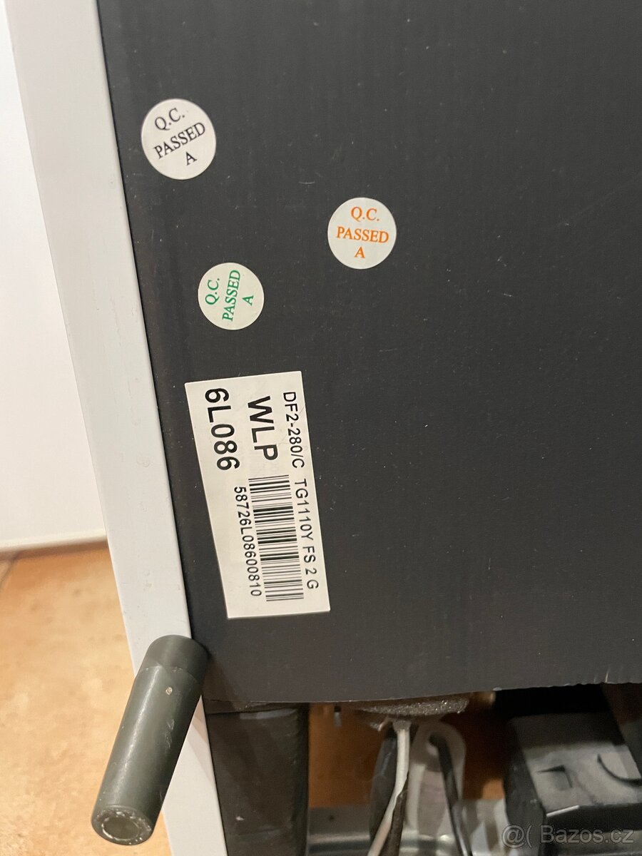 Prodám lednici Whirlpool ARC 2353 - 7