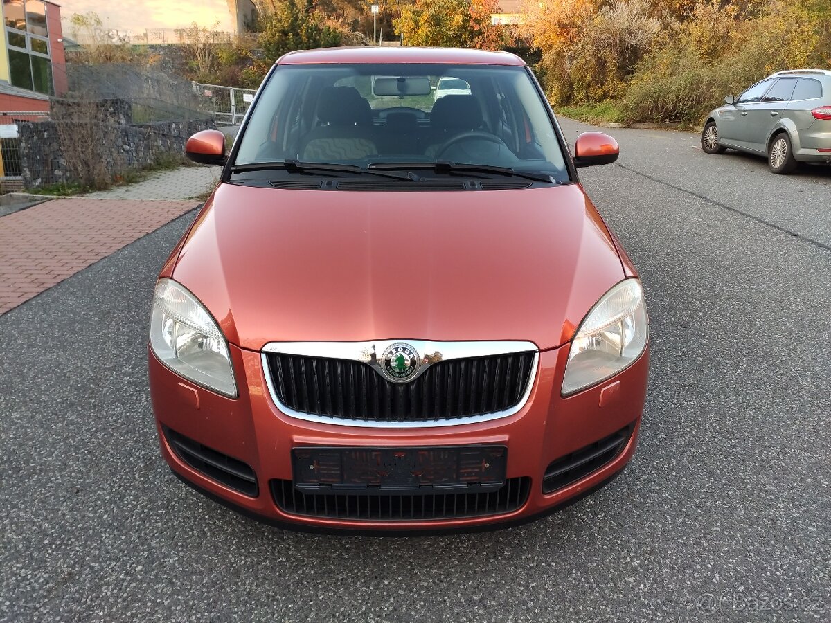 Škoda fabia 2 1.4i 63kw | 1. Majitel - 7