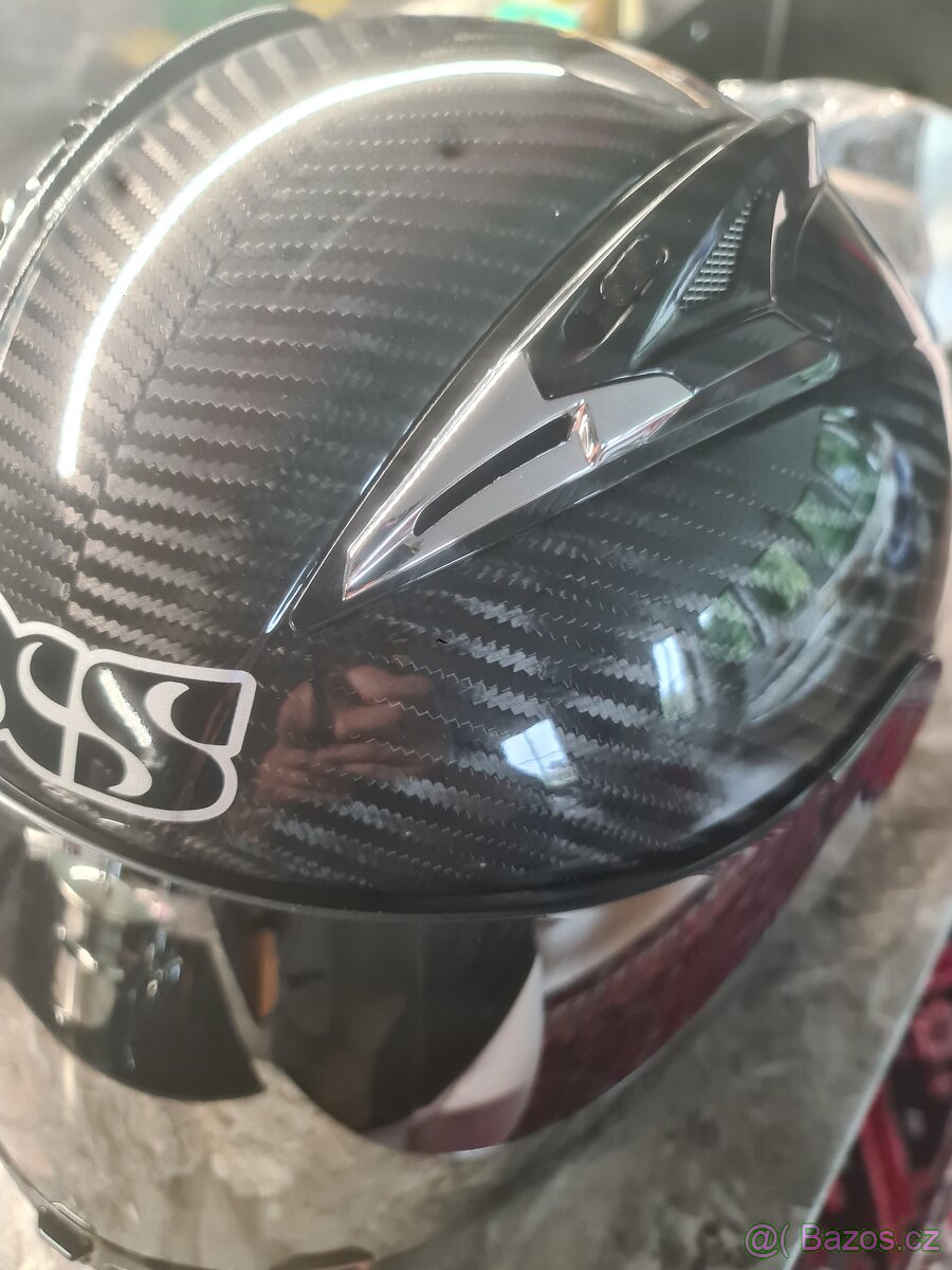 IXS karbonová přilba - 7