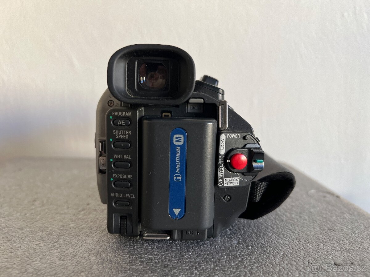 SONY DCR-TRV950E MiniDV Camcoder - 7