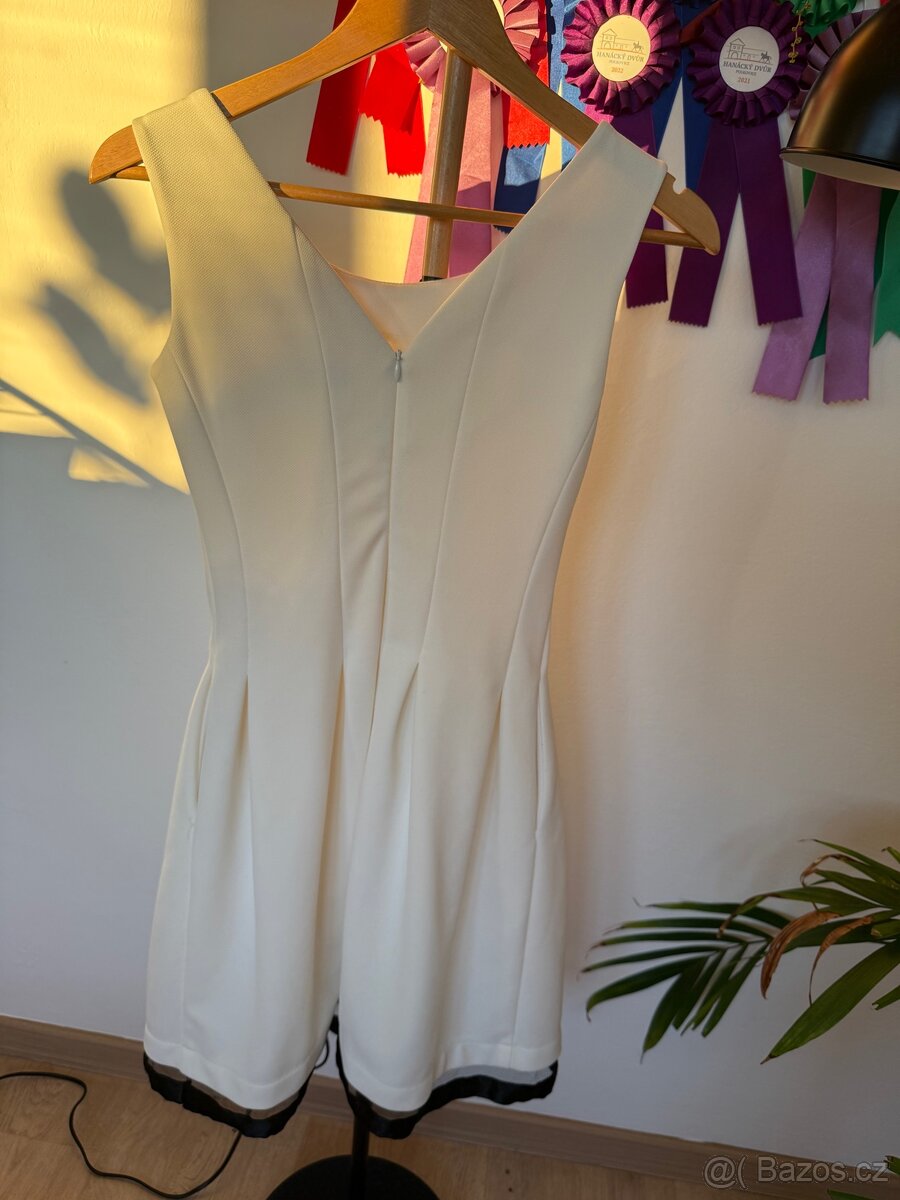 Krémové společenské šaty - 7