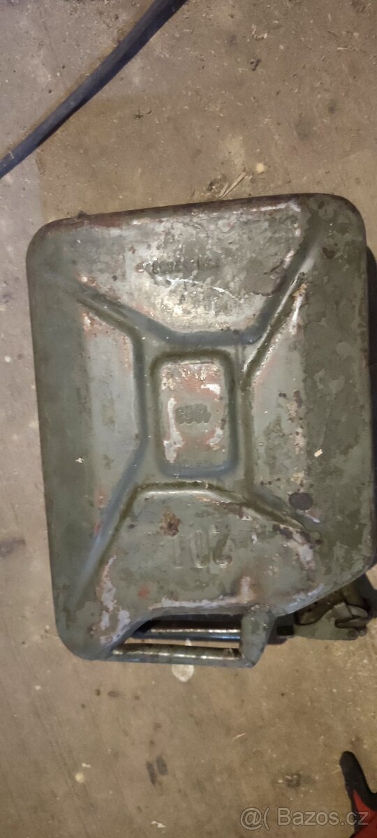 Plechové kanystry 20l - 7