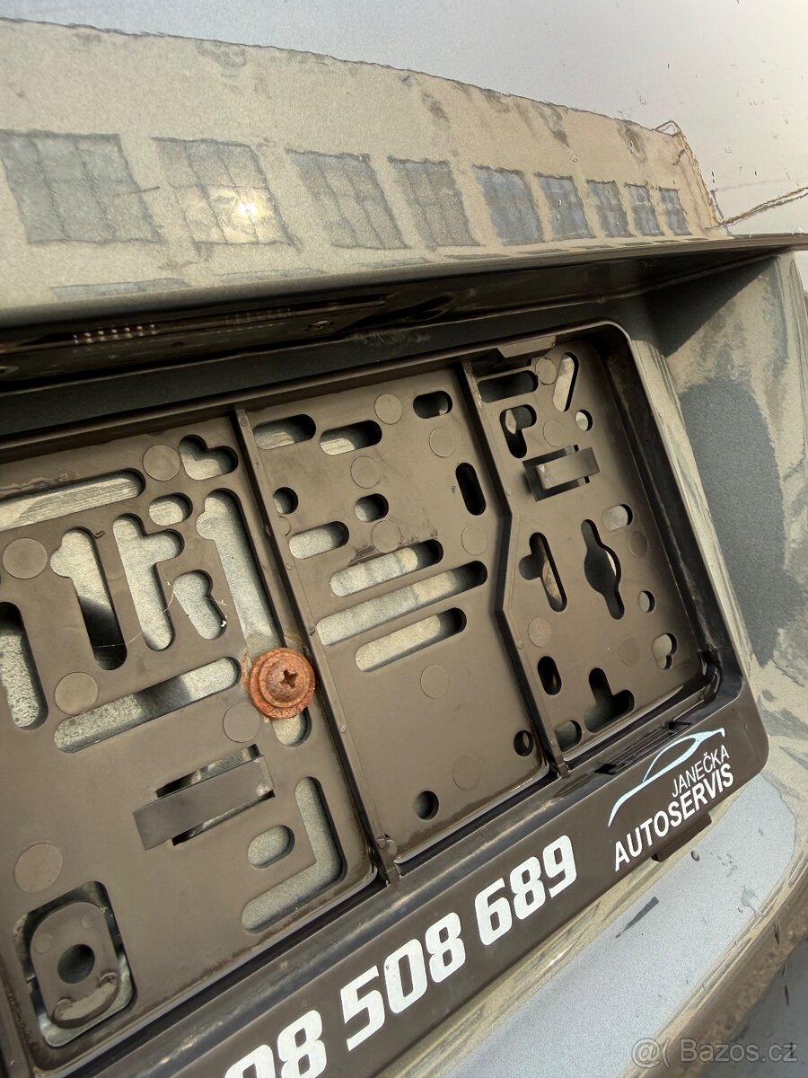 Zadní část + světlý interiér Octavia 2 Facelift - 7